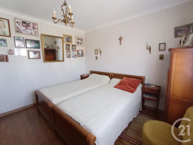 maison à vendre - 6 pièces - 150000.0 m2 - GUINGAMP - 22 - BRETAGNE - Century 21 Le Calvez maison à vendre - 6 pièces - 150000.0 m2 - GUINGAMP - 22 - BRETAGNE - Century 21 Le Calvez