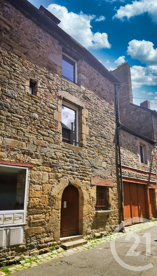 immeuble à vendre - 200.0 m2 - GUINGAMP - 22 - BRETAGNE - Century 21 Le Calvez immeuble à vendre - 200.0 m2 - GUINGAMP - 22 - BRETAGNE - Century 21 Le Calvez