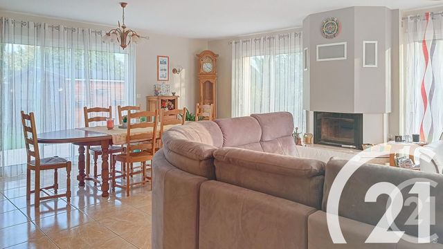 Afficher la photo en grand maison à vendre - 8 pièces - 215.0 m2 - PLOURHAN - 22 - BRETAGNE - Century 21 Le Calvez