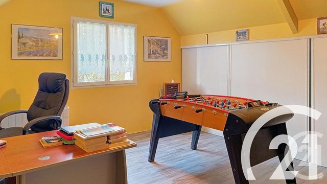 Afficher la photo en grand maison à vendre - 8 pièces - 215.0 m2 - PLOURHAN - 22 - BRETAGNE - Century 21 Le Calvez