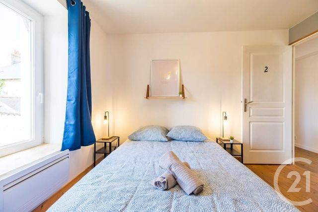 Appartement F4 à vendre - 5 pièces - 83.73 m2 - GUINGAMP - 22 - BRETAGNE - Century 21 Le Calvez