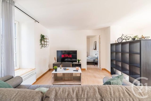 Appartement F4 à vendre - 5 pièces - 83.73 m2 - GUINGAMP - 22 - BRETAGNE - Century 21 Le Calvez