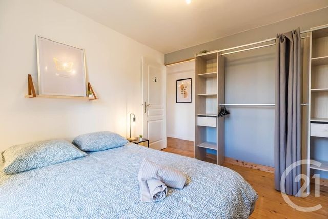 Appartement F4 à vendre - 5 pièces - 83.73 m2 - GUINGAMP - 22 - BRETAGNE - Century 21 Le Calvez