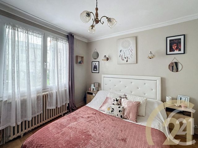 maison à vendre - 4 pièces - 94.0 m2 - GUINGAMP - 22 - BRETAGNE - Century 21 Le Calvez