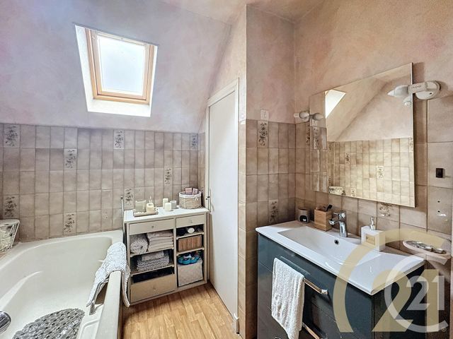 maison à vendre - 4 pièces - 94.0 m2 - GUINGAMP - 22 - BRETAGNE - Century 21 Le Calvez