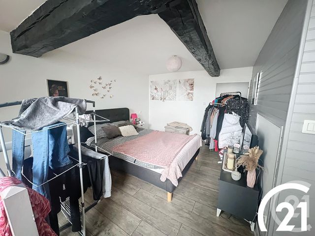 Afficher la photo en grand immeuble à vendre - 220.0 m2 - GUINGAMP - 22 - BRETAGNE - Century 21 Le Calvez