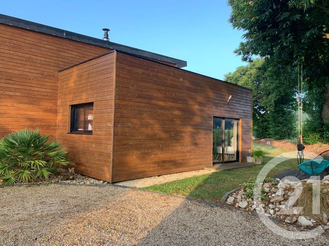 Afficher la photo en grand maison à vendre - 8 pièces - 175.0 m2 - POMMERIT LE VICOMTE - 22 - BRETAGNE - Century 21 Le Calvez