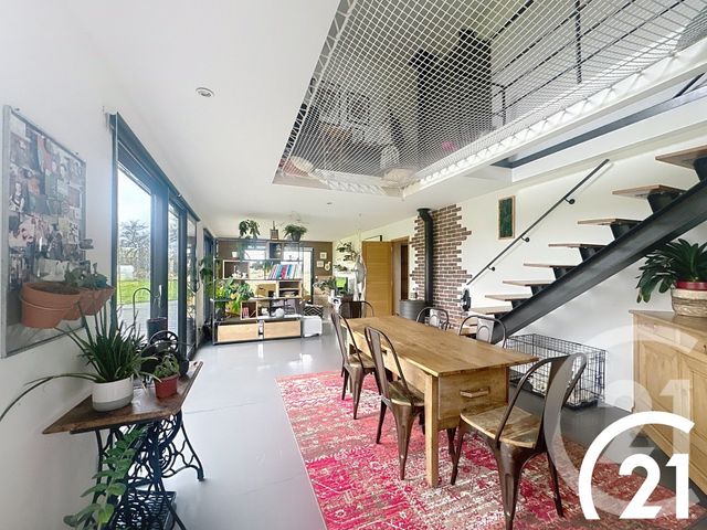 Afficher la photo en grand maison à vendre - 8 pièces - 175.0 m2 - POMMERIT LE VICOMTE - 22 - BRETAGNE - Century 21 Le Calvez