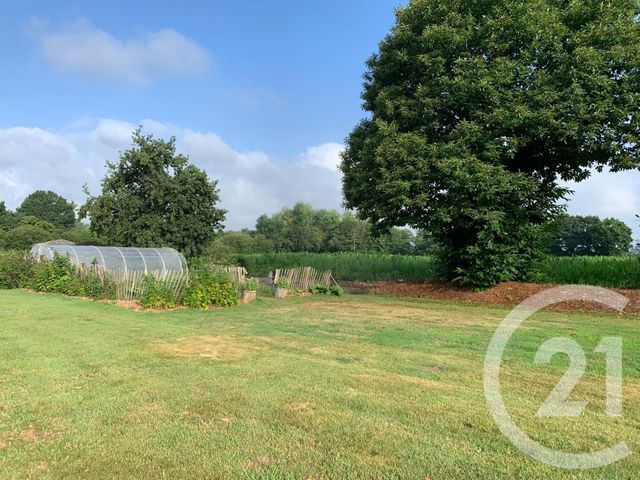 Afficher la photo en grand maison à vendre - 8 pièces - 175.0 m2 - POMMERIT LE VICOMTE - 22 - BRETAGNE - Century 21 Le Calvez