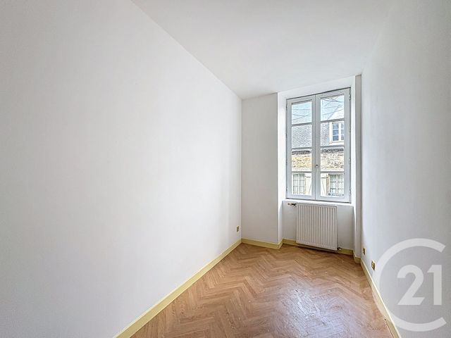 Afficher la photo en grand Appartement à louer - 3 pièces - 52.31 m2 - PONTRIEUX - 22 - BRETAGNE - Century 21 Le Calvez