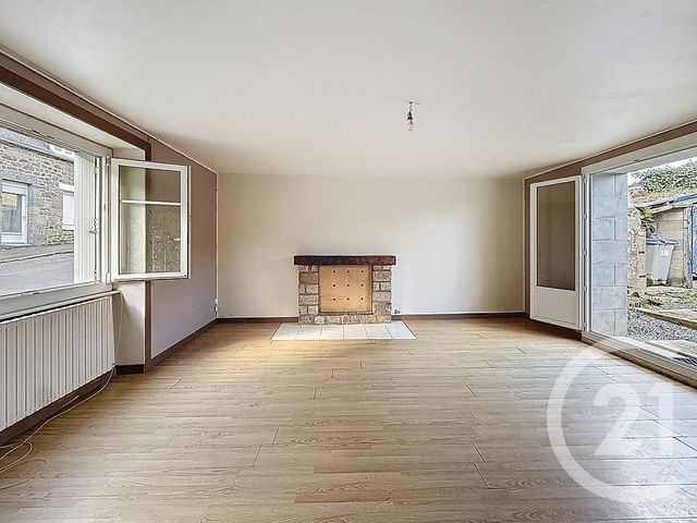 maison à vendre - 6 pièces - 106.2 m2 - GUINGAMP - 22 - BRETAGNE - Century 21 Le Calvez