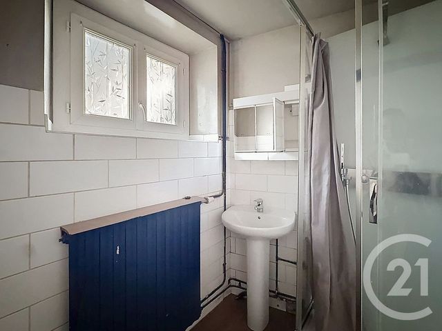 maison à vendre - 6 pièces - 106.2 m2 - GUINGAMP - 22 - BRETAGNE - Century 21 Le Calvez