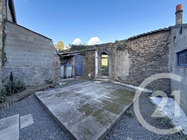 maison à vendre - 6 pièces - 106.2 m2 - GUINGAMP - 22 - BRETAGNE - Century 21 Le Calvez