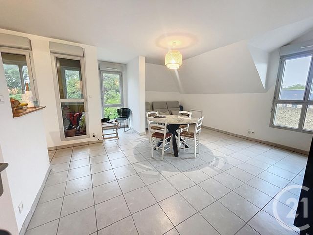 Appartement F3 à vendre - 3 pièces - 67.0 m2 - GUINGAMP - 22 - BRETAGNE - Century 21 Le Calvez