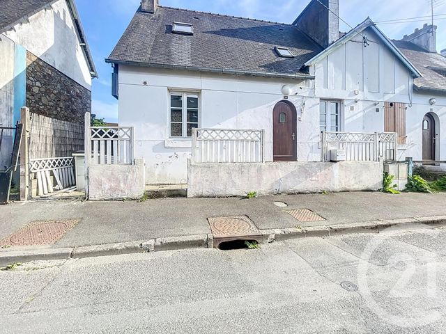 maison - GUINGAMP - 22