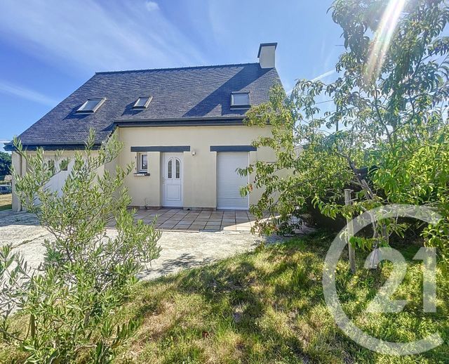 maison à vendre - 5 pièces - 79.0 m2 - PLOUMAGOAR - 22 - BRETAGNE - Century 21 Le Calvez