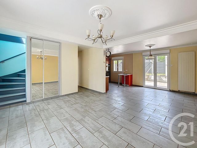 maison à vendre - 5 pièces - 79.0 m2 - PLOUMAGOAR - 22 - BRETAGNE - Century 21 Le Calvez