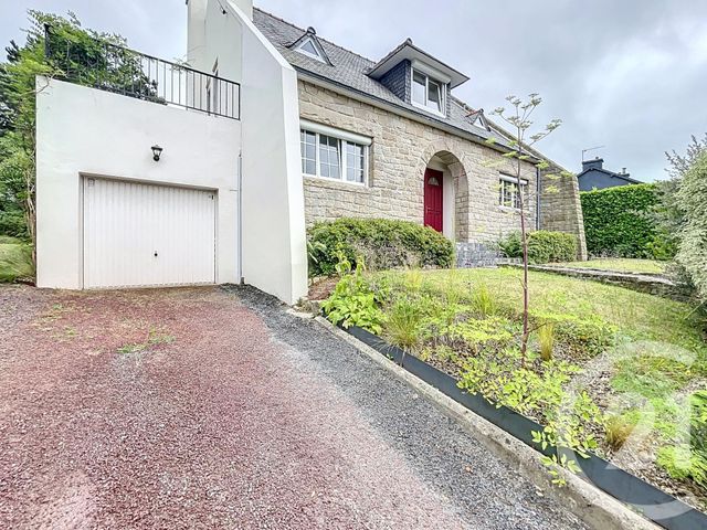 maison à vendre - 5 pièces - 128.5 m2 - PLOUMAGOAR - 22 - BRETAGNE - Century 21 Le Calvez