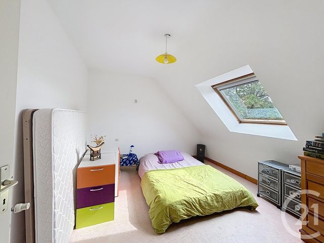 maison à vendre - 7 pièces - 139.36 m2 - PLOUMAGOAR - 22 - BRETAGNE - Century 21 Le Calvez