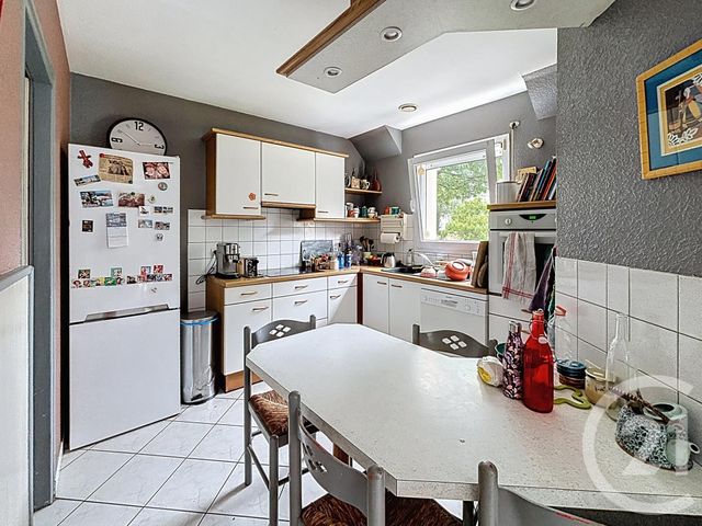 maison à vendre - 7 pièces - 139.36 m2 - PLOUMAGOAR - 22 - BRETAGNE - Century 21 Le Calvez