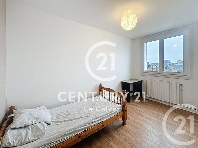 Appartement F3 à vendre - 3 pièces - 54.15 m2 - GUINGAMP - 22 - BRETAGNE - Century 21 Le Calvez