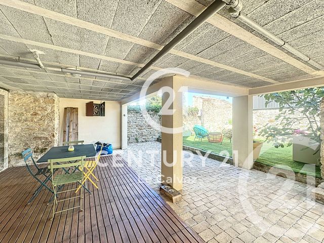 Afficher la photo en grand maison à vendre - 6 pièces - 140.0 m2 - GUINGAMP - 22 - BRETAGNE - Century 21 Le Calvez