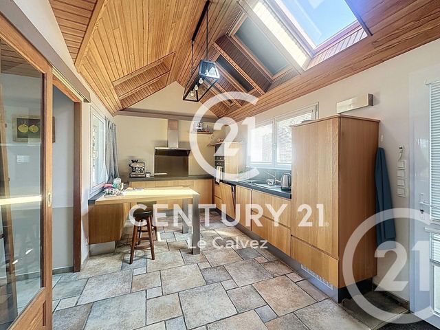 Afficher la photo en grand maison à vendre - 6 pièces - 140.0 m2 - GUINGAMP - 22 - BRETAGNE - Century 21 Le Calvez