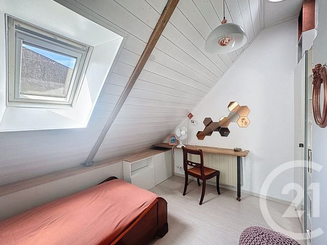 Afficher la photo en grand maison à vendre - 9 pièces - 209.29 m2 - MOUSTERU - 22 - BRETAGNE - Century 21 Le Calvez