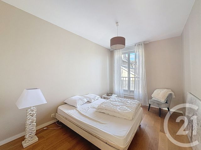 Appartement T4 à louer - 4 pièces - 78.08 m2 - GUINGAMP - 22 - BRETAGNE - Century 21 Le Calvez