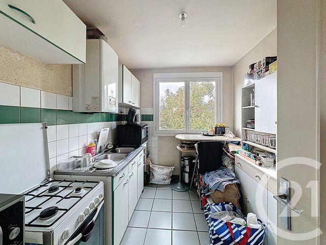 Appartement F3 à vendre - 3 pièces - 71.51 m2 - GUINGAMP - 22 - BRETAGNE - Century 21 Le Calvez