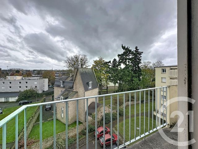 Appartement F3 à vendre - 3 pièces - 71.51 m2 - GUINGAMP - 22 - BRETAGNE - Century 21 Le Calvez
