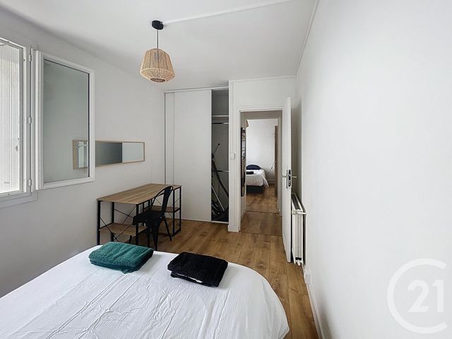 Appartement T4 à louer - 4 pièces - 61.11 m2 - GUINGAMP - 22 - BRETAGNE - Century 21 Le Calvez