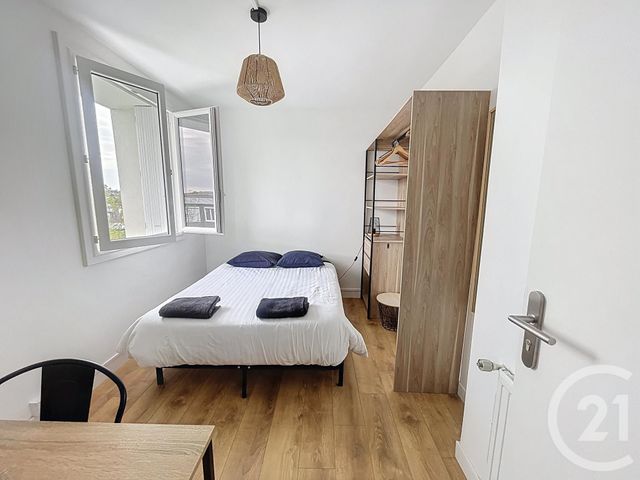 Appartement T4 à louer - 4 pièces - 61.11 m2 - GUINGAMP - 22 - BRETAGNE - Century 21 Le Calvez