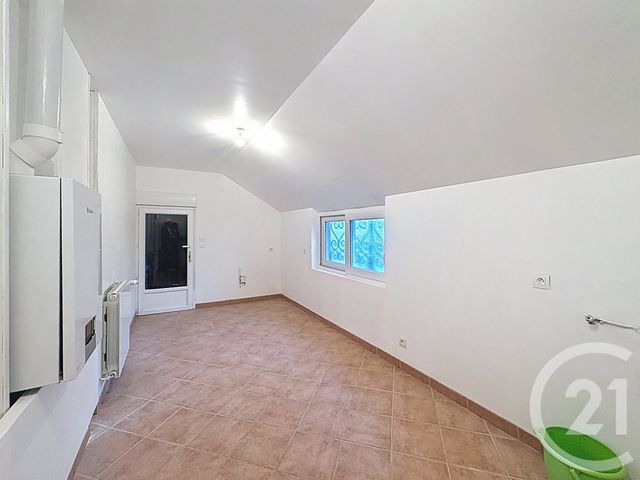 maison à louer - 4 pièces - 83.56 m2 - BEGARD - 22 - BRETAGNE - Century 21 Le Calvez