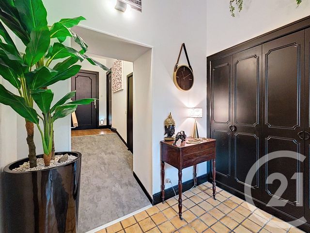 maison à vendre - 11 pièces - 350.0 m2 - GUINGAMP - 22 - BRETAGNE - Century 21 Le Calvez