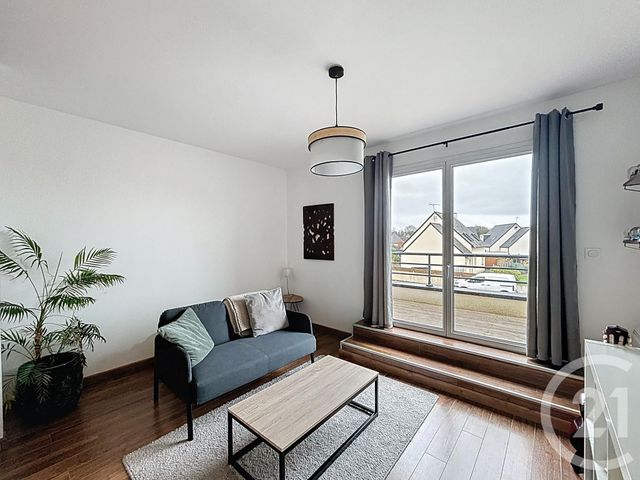 maison à vendre - 6 pièces - 155.07 m2 - PLOUMAGOAR - 22 - BRETAGNE - Century 21 Le Calvez