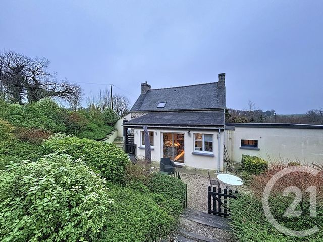 maison à vendre - 4 pièces - 134.52 m2 - PONT MELVEZ - 22 - BRETAGNE - Century 21 Le Calvez