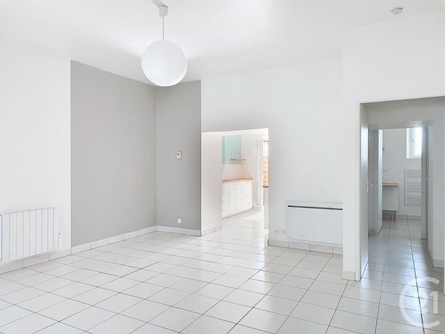 Appartement F3 à louer - 3 pièces - 69.13 m2 - GUINGAMP - 22 - BRETAGNE - Century 21 Le Calvez