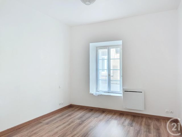 Appartement F3 à louer - 3 pièces - 69.13 m2 - GUINGAMP - 22 - BRETAGNE - Century 21 Le Calvez