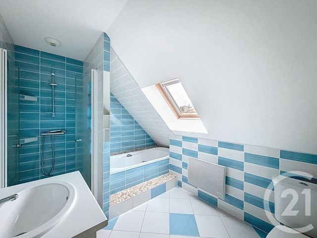 maison à louer - 1 pièce - 70.84 m2 - PLOUAGAT - 22 - BRETAGNE - Century 21 Le Calvez