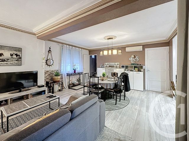 maison à vendre - 4 pièces - 97.0 m2 - GUINGAMP - 22 - BRETAGNE - Century 21 Le Calvez