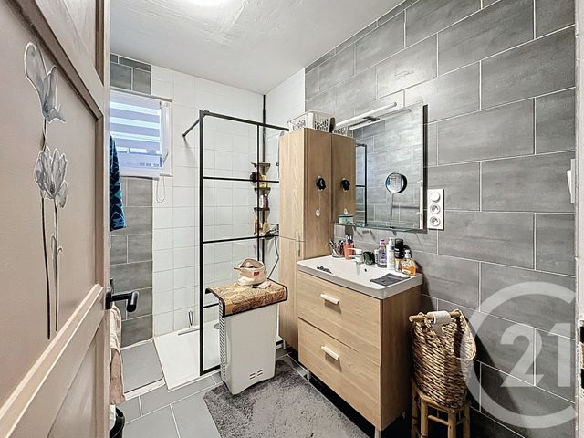 maison à vendre - 4 pièces - 97.0 m2 - GUINGAMP - 22 - BRETAGNE - Century 21 Le Calvez