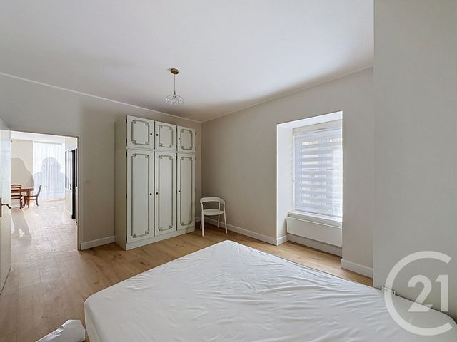 Appartement F2 bis à louer - 3 pièces - 76.44 m2 - GUINGAMP - 22 - BRETAGNE - Century 21 Le Calvez
