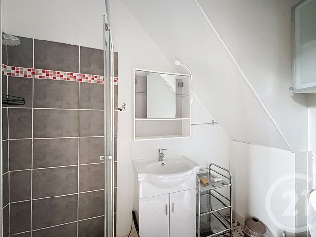 Appartement Studio à louer - 1 pièce - 19.6 m2 - GUINGAMP - 22 - BRETAGNE - Century 21 Le Calvez