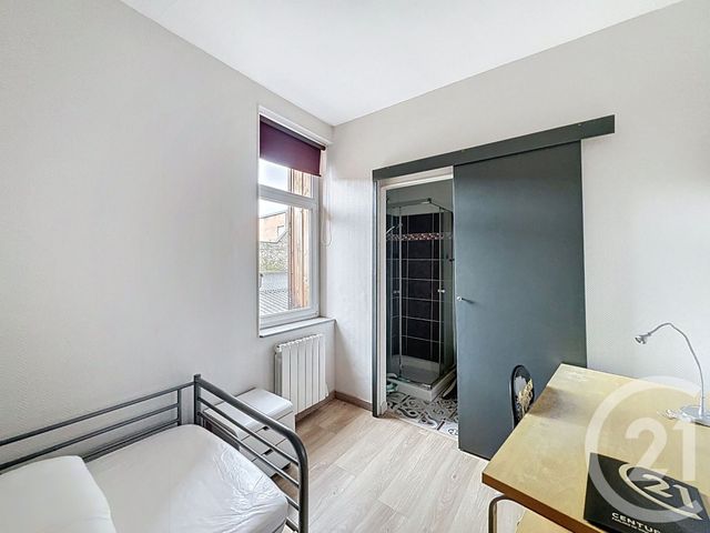 Appartement Studio à louer - 1 pièce - 19.6 m2 - GUINGAMP - 22 - BRETAGNE - Century 21 Le Calvez