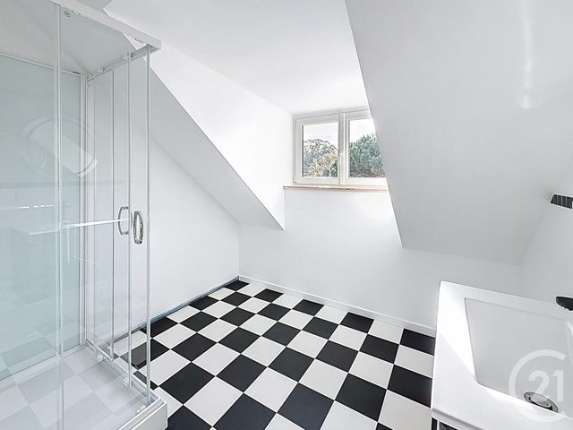 maison à vendre - 7 pièces - 150.0 m2 - GUINGAMP - 22 - BRETAGNE - Century 21 Le Calvez