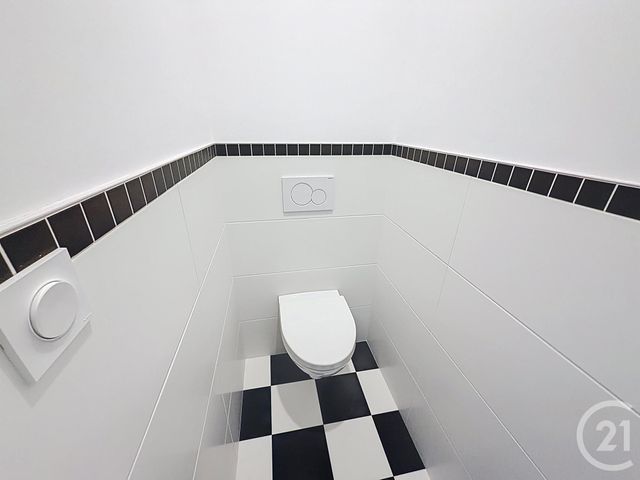 maison à vendre - 7 pièces - 150.0 m2 - GUINGAMP - 22 - BRETAGNE - Century 21 Le Calvez