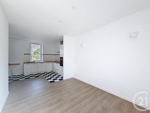 maison à vendre - 7 pièces - 150.0 m2 - GUINGAMP - 22 - BRETAGNE - Century 21 Le Calvez