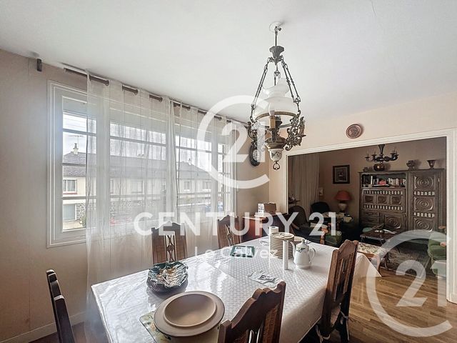 maison à vendre - 5 pièces - 84.13 m2 - GUINGAMP - 22 - BRETAGNE - Century 21 Le Calvez