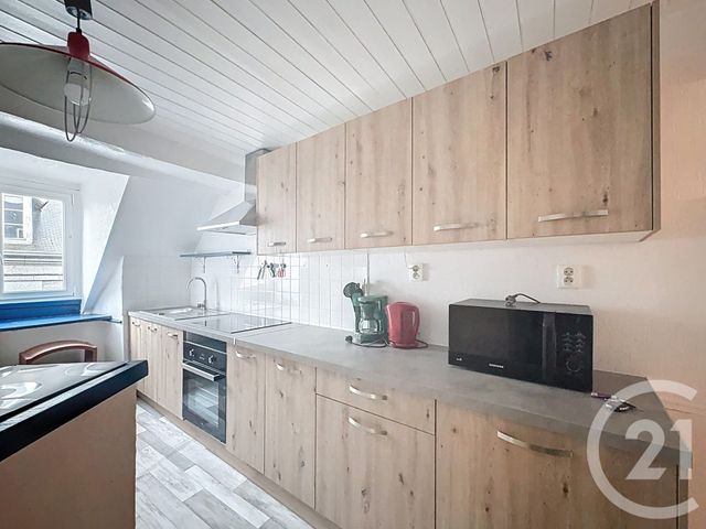 Appartement T3 à louer - 3 pièces - 64.08 m2 - GUINGAMP - 22 - BRETAGNE - Century 21 Le Calvez